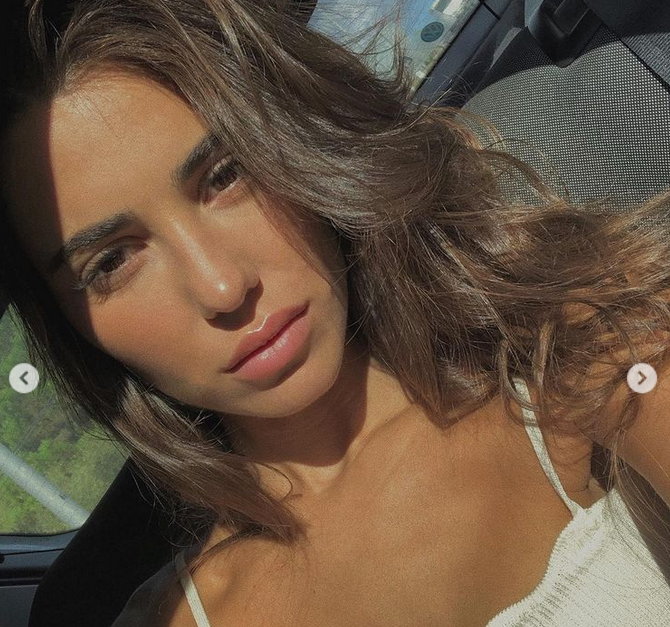 Сандра Гарал е годеницата на звездата на Реал Мадрид