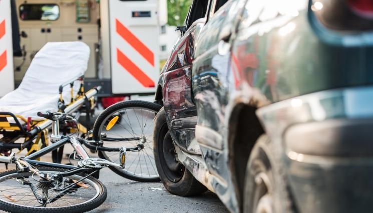 Велосипедист пострада след като бе помете от дядо във Видинско