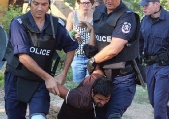 Полицаи от Лом са арестували мъж от Долни Цибър който