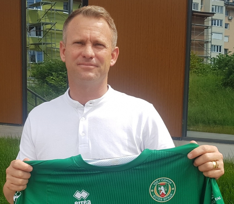 Новият наставник на Ботев Враца Даниел Моралес се съгласи да