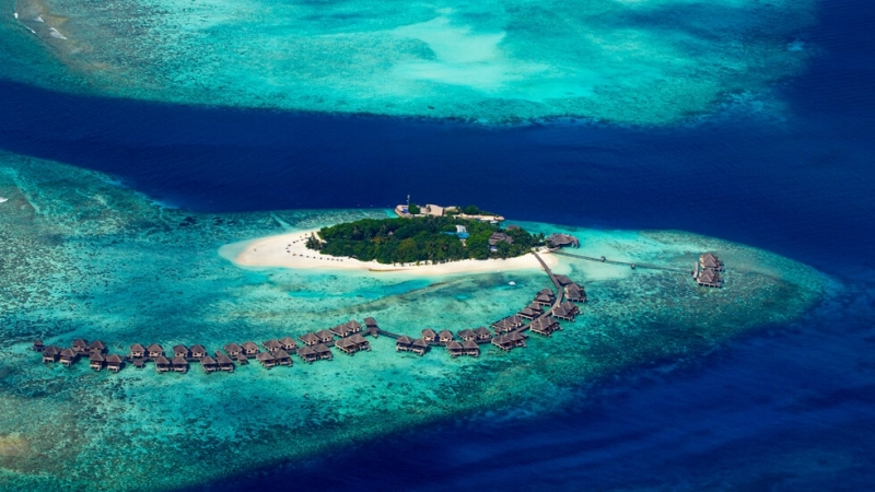 Бившият малдивски вицепрезидент Ахмед Адиб беше осъден на 20 години