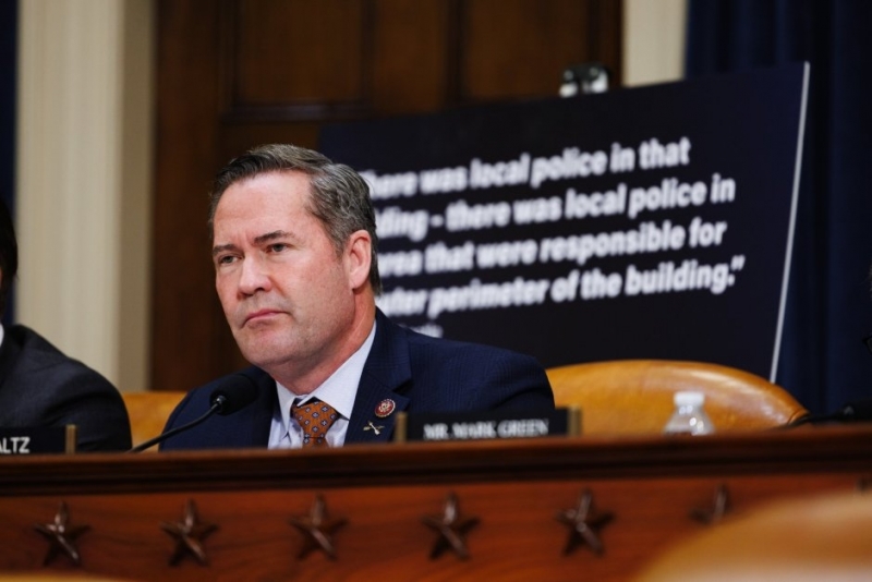 Съветникът по националната сигурност на САЩ Майк Уолц пое отговорност