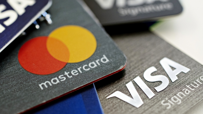 Европа спешно трябва да намали зависимостта си от американските платежни