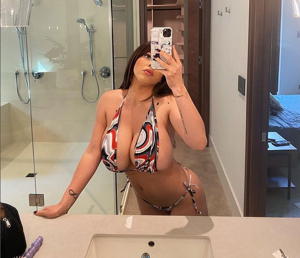 Даниеле Аяла е Инстаграм модел който се интересува от футбола