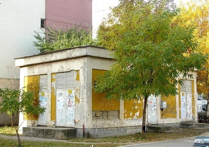 В дните между 17 и 20 юни в междублоковото пространство