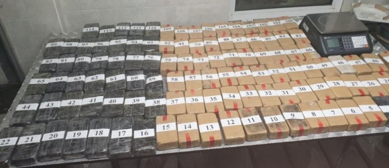 Митнически служители откриха 58.766 кг хероин във фабрична кухина на