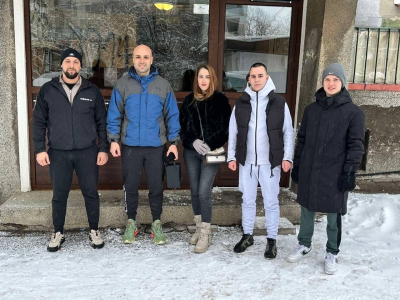 Започва ремонтът на общинското жилище предоставено на самотна майка с