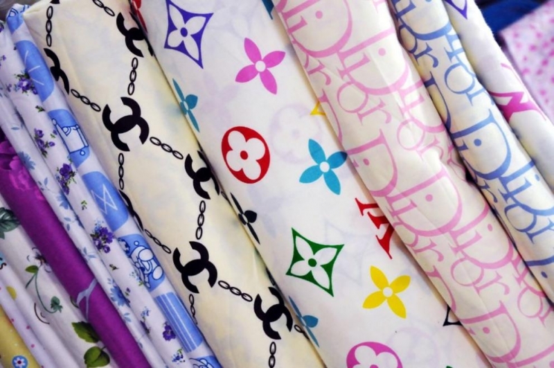 В България 39 от младите хора са закупили умишлено фалшив