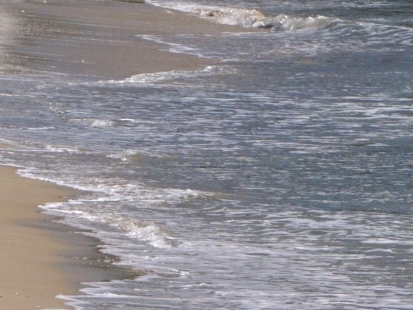 Тяло на мъж е открито до Моста в Бургас през