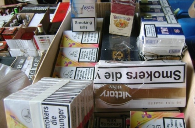 Контрабандни цигари са били иззети от склад в Мездра съобщиха