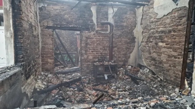 Майката на загиналите близначки от село Липница вече е у