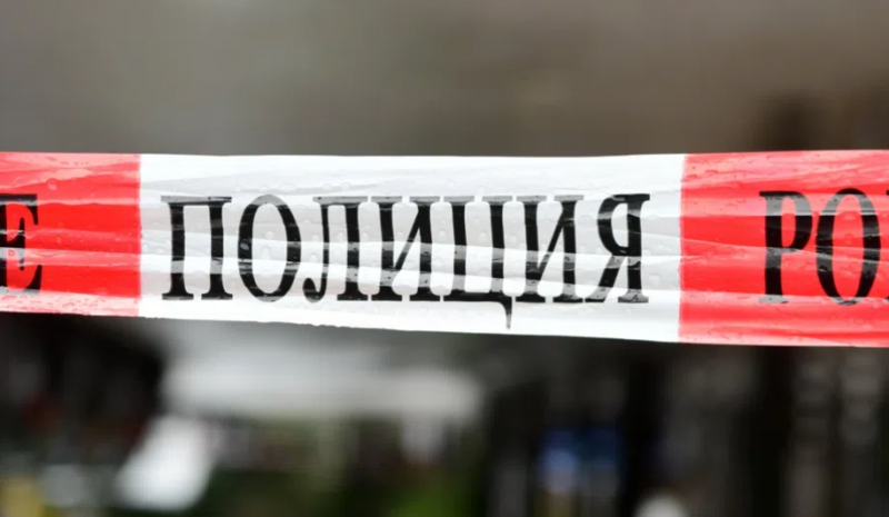 Мъж е открит мъртъв пред дома си в Кърджали