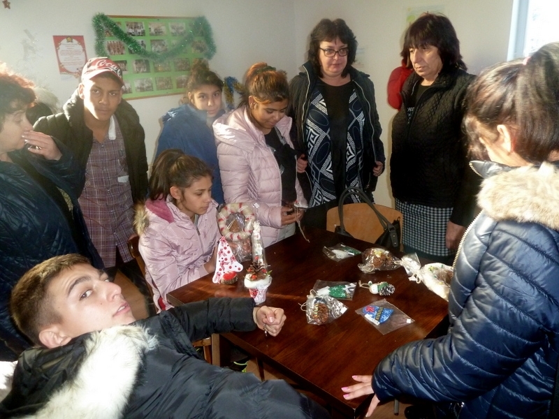 Днес в центъра за подкрепа за личностно развитие Маша Белмустакова