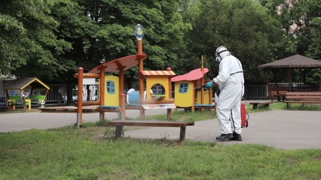 Новите регистрирани случаи на коронавирус в областта са три жени