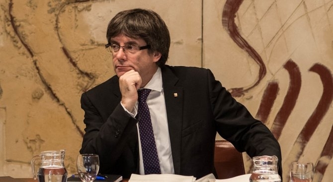 Отстраненият от власт каталунски премиер Карлес Пучдемон се отказа от