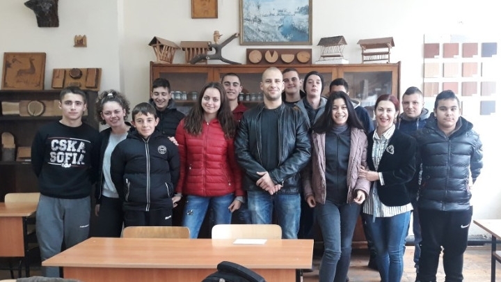 Сдружение Заедно за Берковица получи дарение на стойност 100 лв