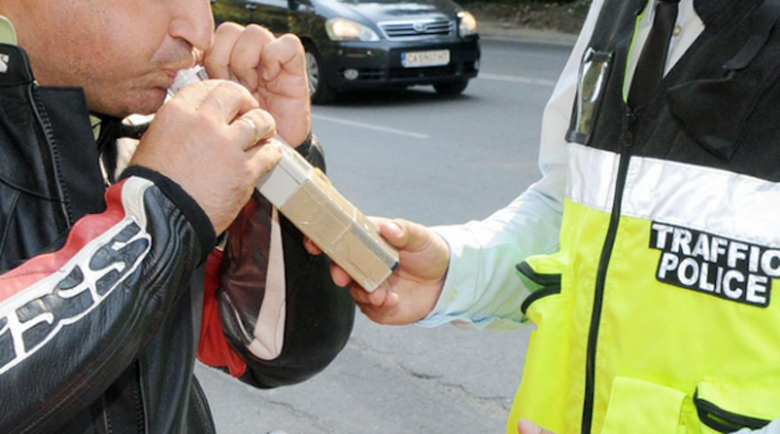 Полицаи хванаха видинчанин зад волана с над 2 промила алкохол