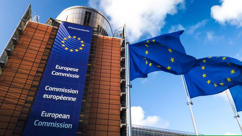 За 900 млн. евро Европейската комисия продава половината си офис
