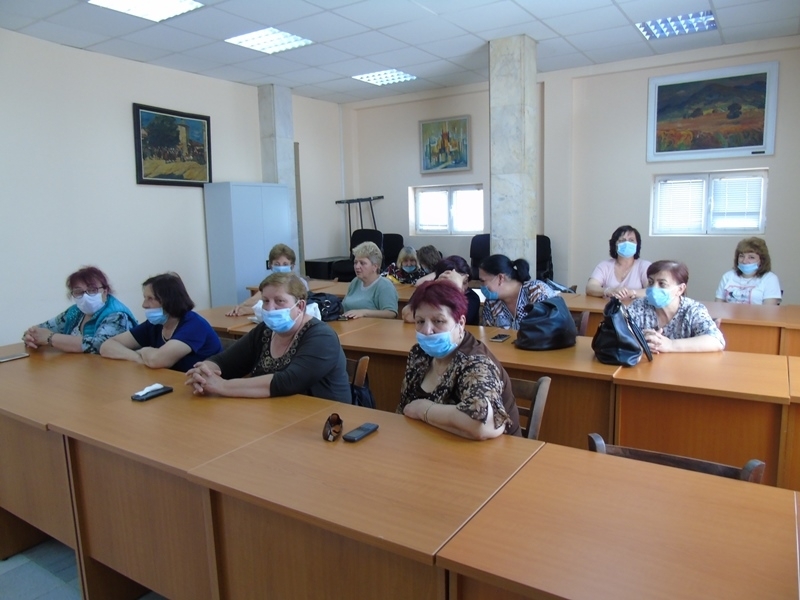 Информационна среща във връзка с ваксинирането срещу COVID 19 се проведе