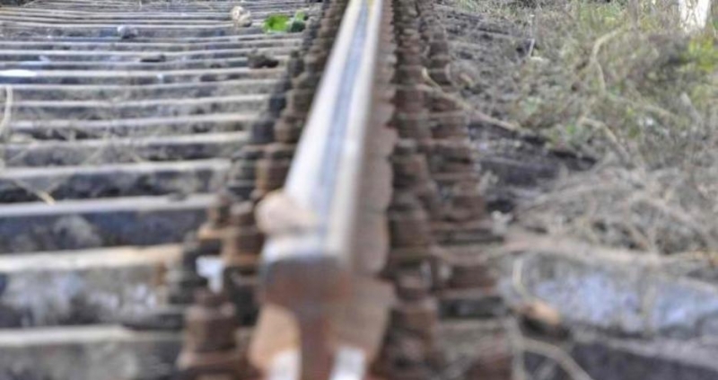 Влак блъсна и уби жена в района на гара Стара