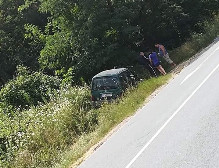 Катастрофа е станала този следобед на международния път Е 79 на