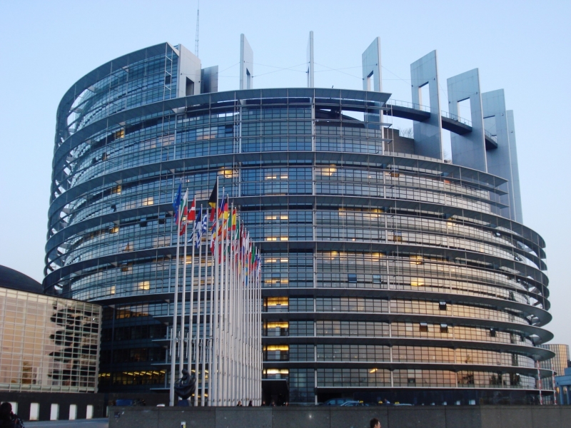 Разпределението на постове в Европейския парламент продължава Късно вечерта в