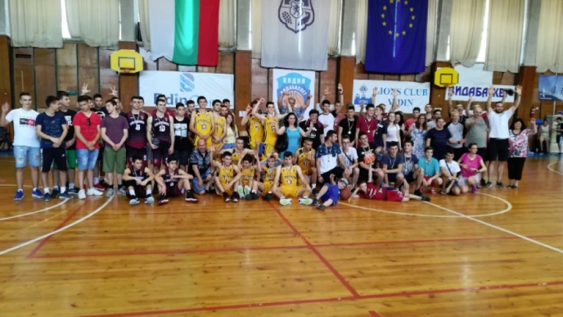 Отборът на сръбския град Зайчар спечели двудневния турнир по баскетбол