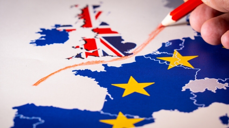 ЕС отложи гласуването за отсрочка на Brexit Пoсланиците на 27 те страни членки