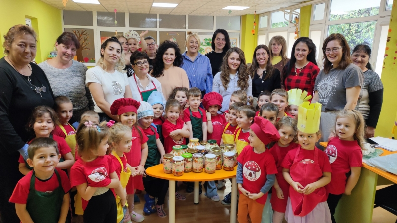 В детска градина Единство Творчество Красота във Враца се проведе