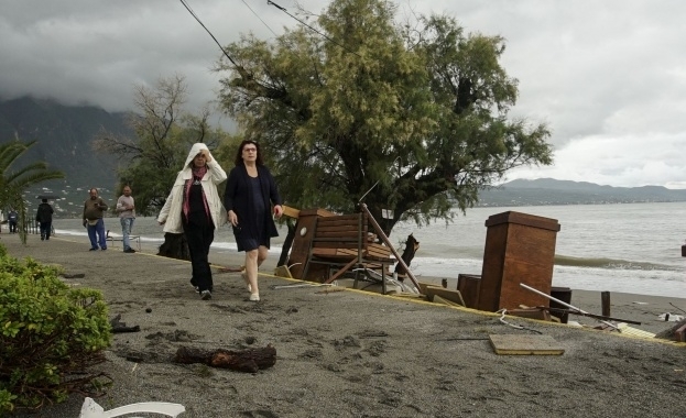 Наводнения в Пелопонес след мощния циклон Ксенофон който връхлетя Гърция