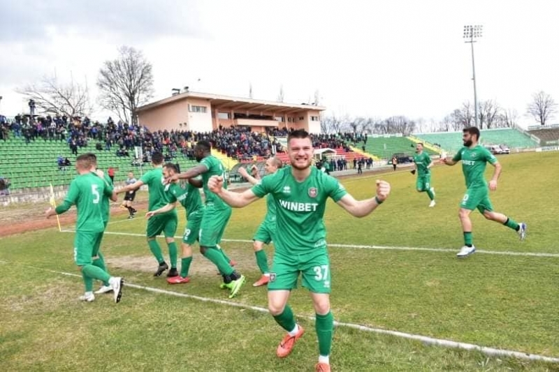 Отборите на Дунав и Ботев Враца не успяха да се