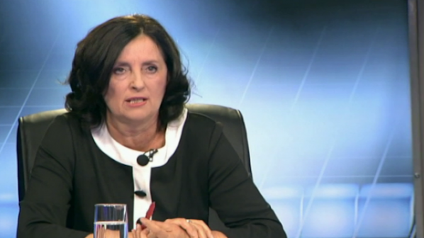 Общо икономиката върви надолу в следващо тримесечие няма голям шанс