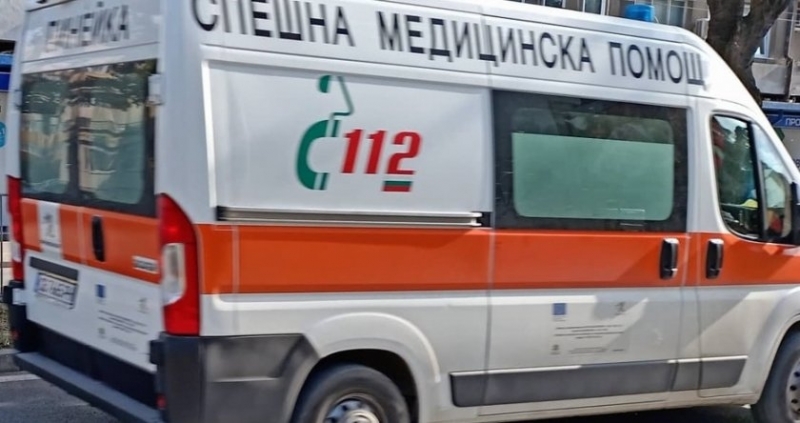 Спешна помощ: Трeтaтa вълнa нa кoрoнaвируca зaтихвa