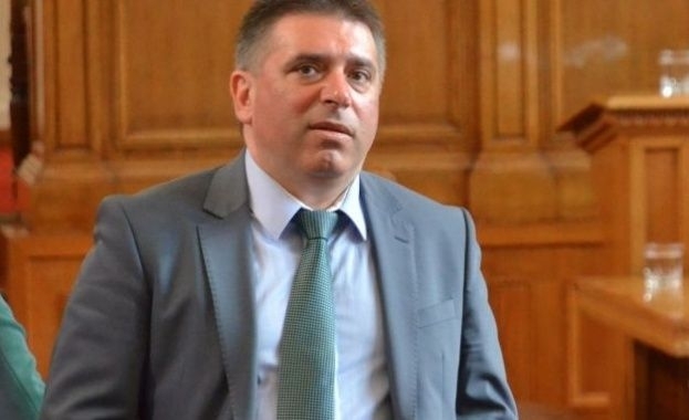 Такова право каквото Народното събрание създава ние не сме учили