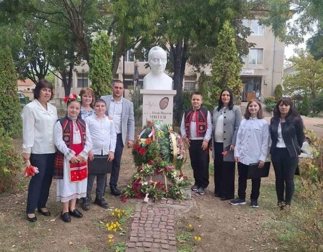Село Крушовица отбеляза 100-годишнина от рождението на виден професор /снимки/