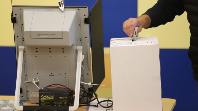 Коалиция Продължаваме промяната Демократична България внесе в Административния съд