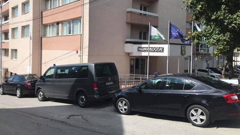 Антикорупционната комисия влезе в Община Доспат съобщи NOVA Проверяват обществена