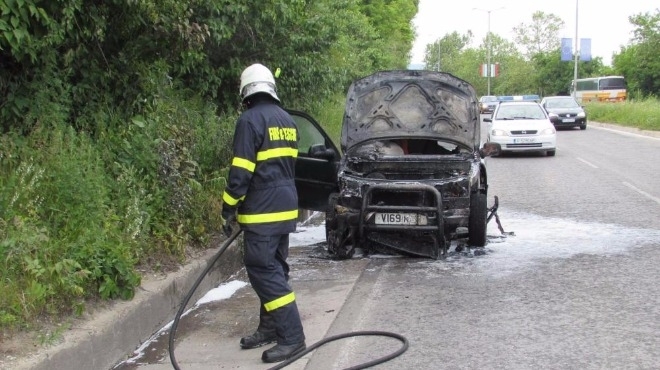 Кола пламна в движение във Видинско съобщиха от пресцентъра на