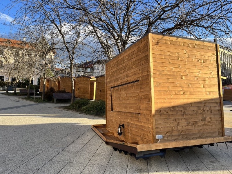 Втори ден ураганен вятър бушува във Враца Днес поривите достигат