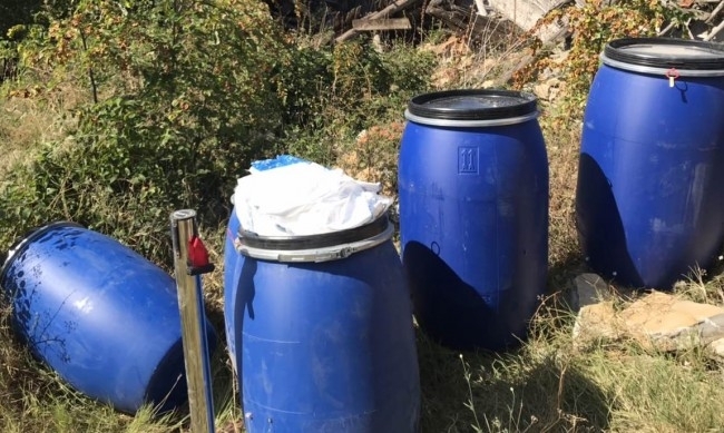 В област Монтана започна извозването на пестициди с изтекъл преди