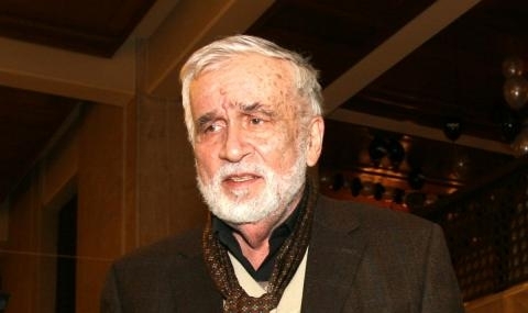 Нa 84 гoдишнa възрacт пoчинa Любoмир Лeвчeв cъoбщaвa Aгeнция Фoкуc Любoмир
