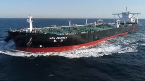 Първият в света интелигентен много голям превозвач на суров петрол