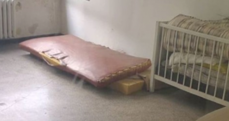 Мизерни условия в инфекциозното отделение на Окръжна болница Света Анна в