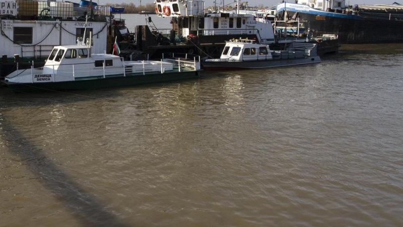 Възстановено е корабоплаването в българо румънския участък от река Дунав за