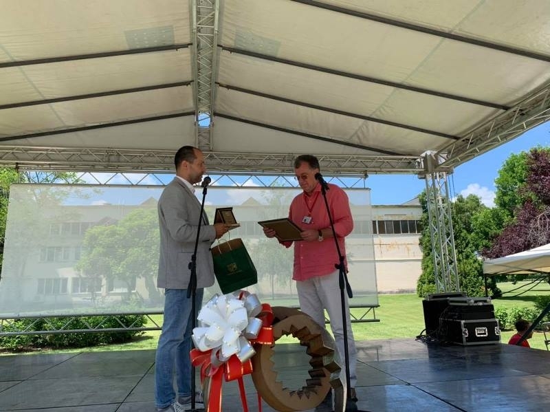 Калин Каменов отличи дългогодишния изпълнителен директор на Холсим съобщиха от