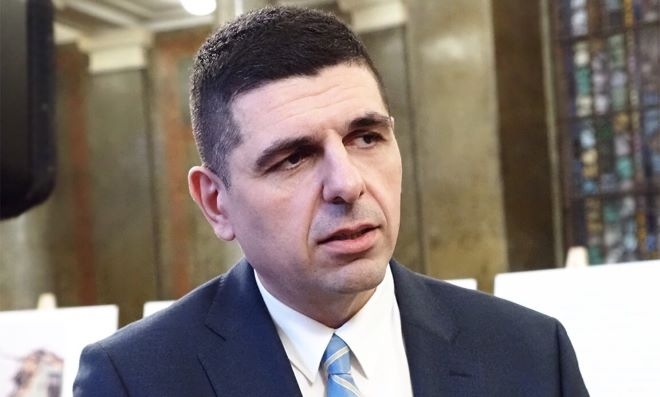 Продължаваме промяната–Демократична България ще вземе и веднага ще върне мандата