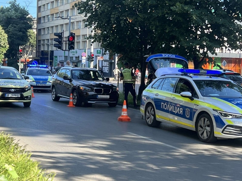 Млад мъж бе блъснат в Монтанско съобщиха от МВР Пътното