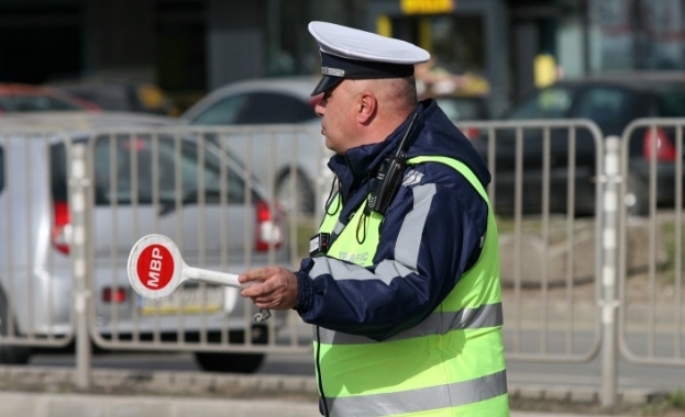 През летните месеци предстои акция на Пътна Полиция срещу транзитно