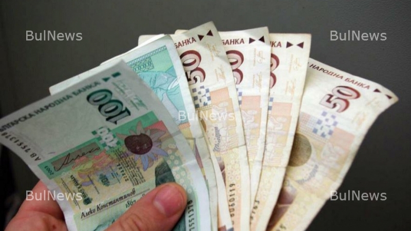 Българските фирми са все по-склонни за коледни бонуси