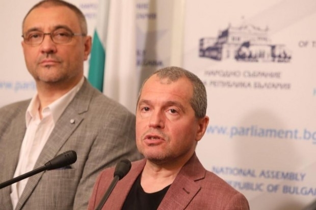 Йорданов: Кирил Петков е създал корупционна среда в МРРБ